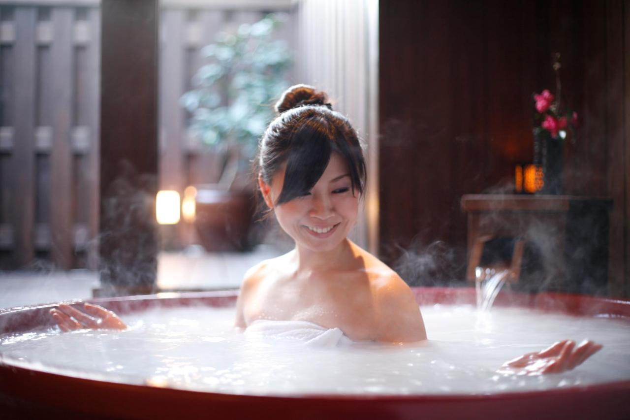 Bồn tắm lộ thiên