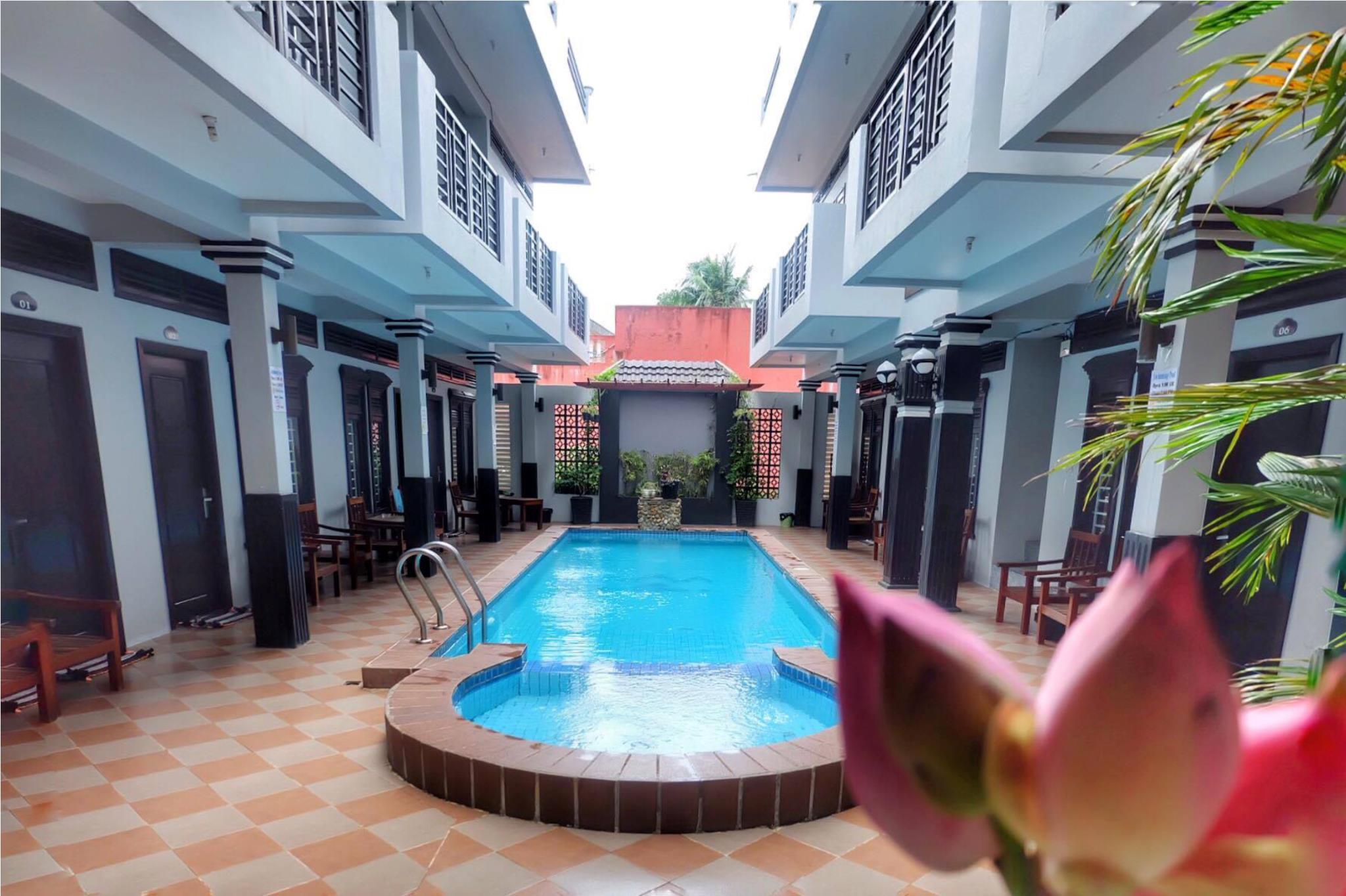 Ngoại cảnh khách sạn