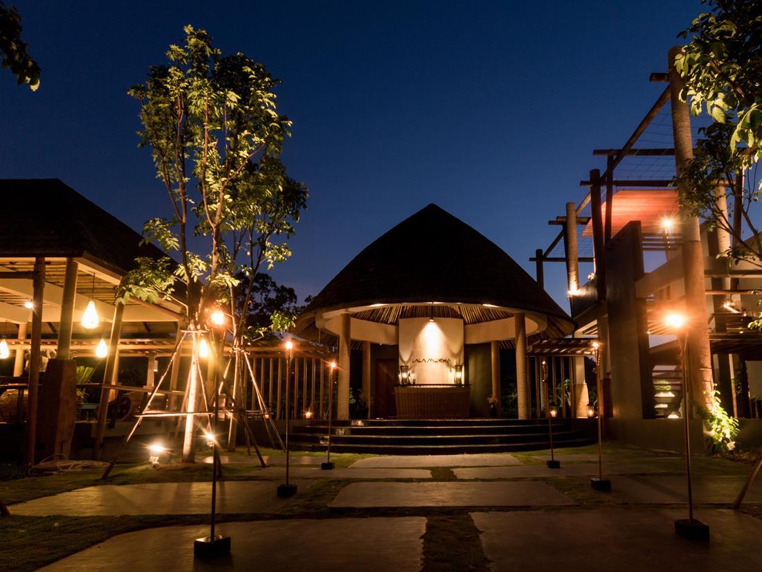 Ngoại cảnh khách sạn