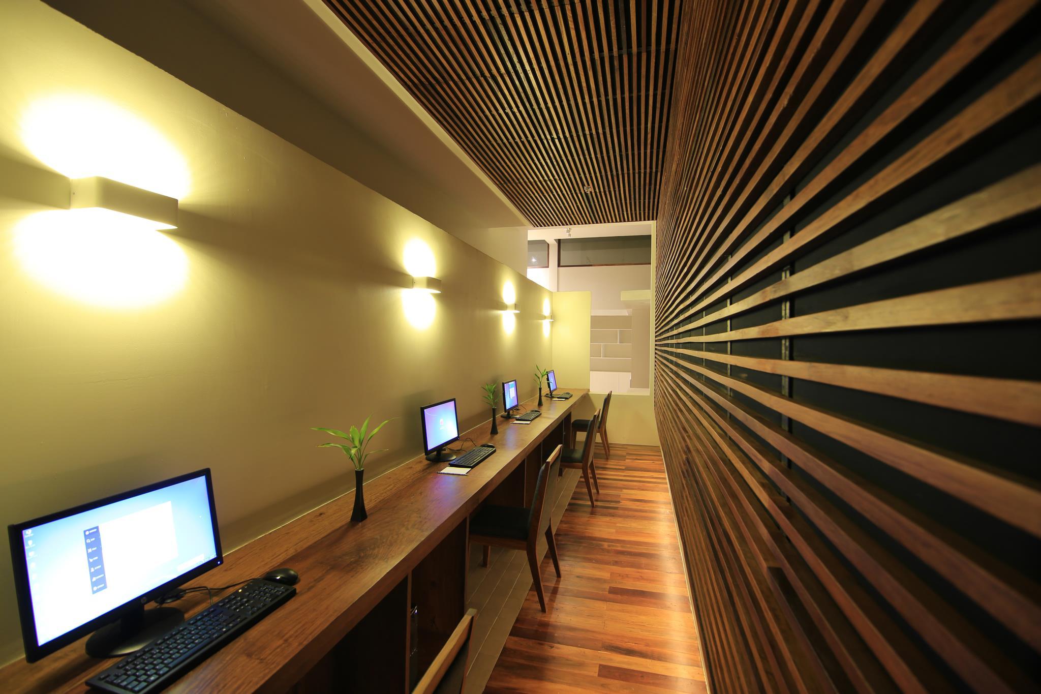 Trung tâm hội nghị