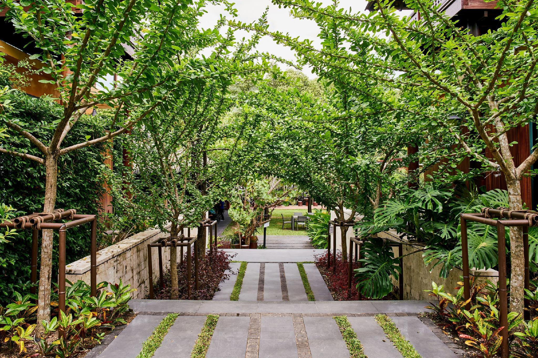 Ngoại cảnh khách sạn