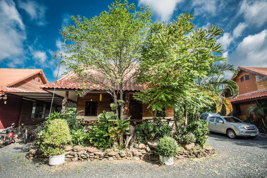 Ngoại cảnh khách sạn