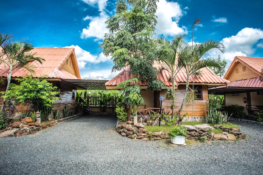 Ngoại cảnh khách sạn