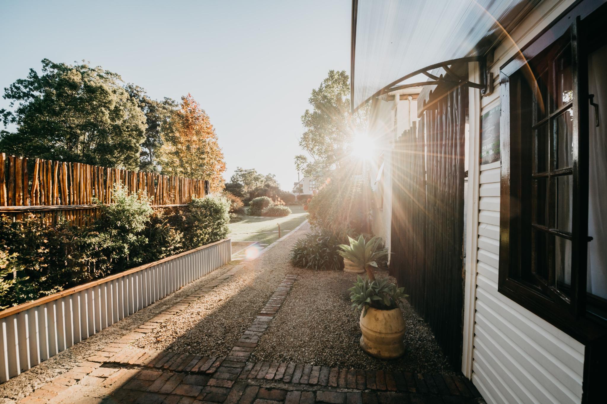 Ngoại cảnh khách sạn