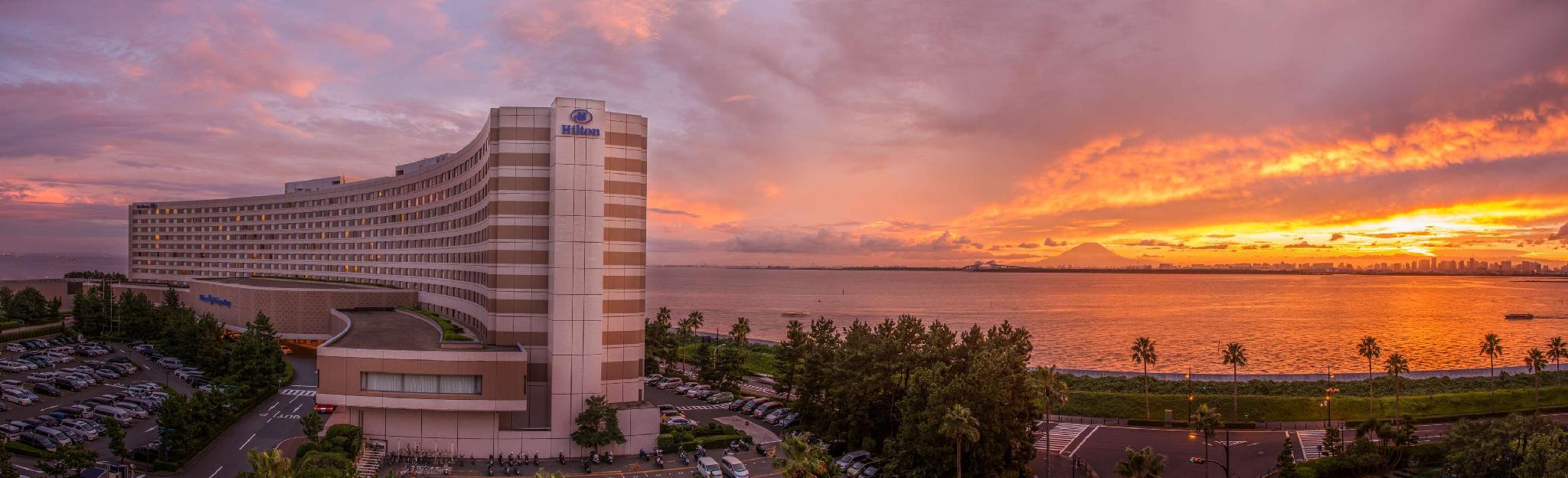 Ngoại cảnh khách sạn