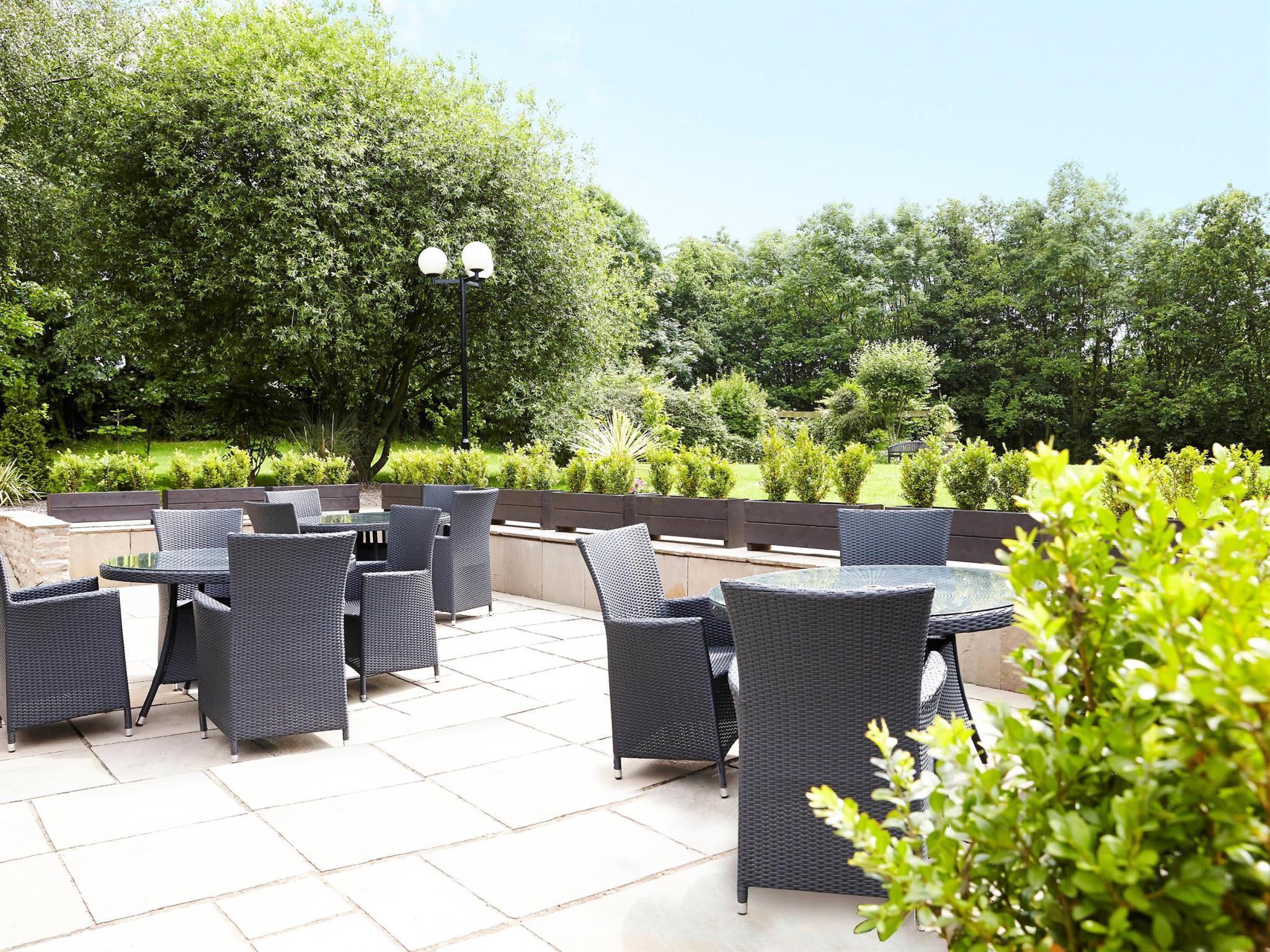 Ngoại cảnh khách sạn