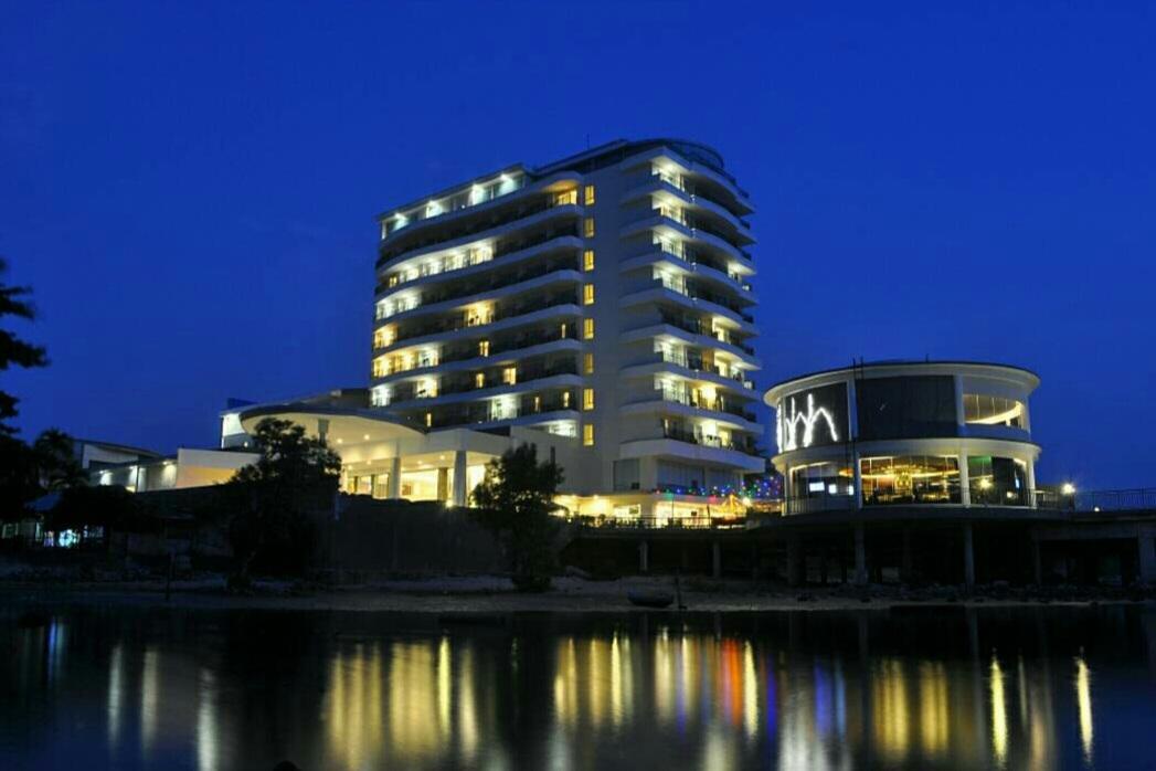 Ngoại cảnh khách sạn