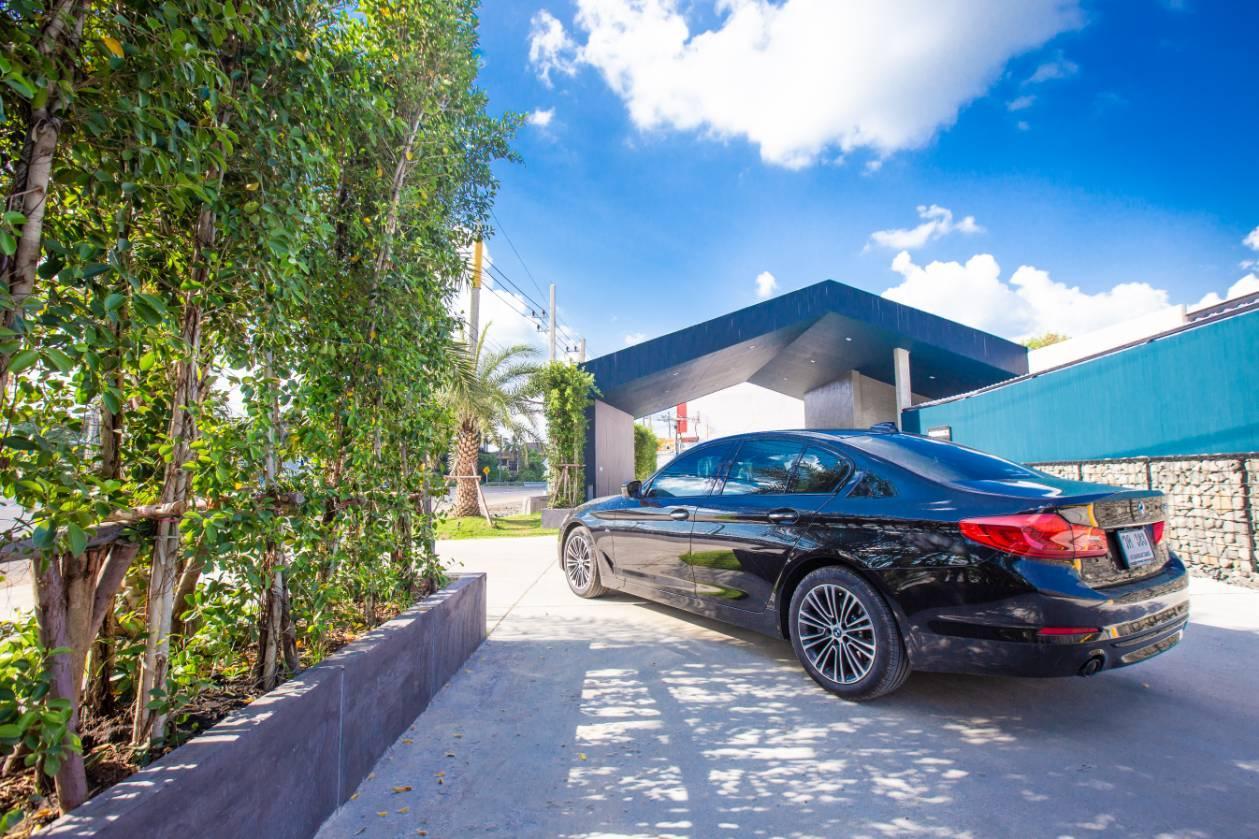 Ngoại cảnh khách sạn