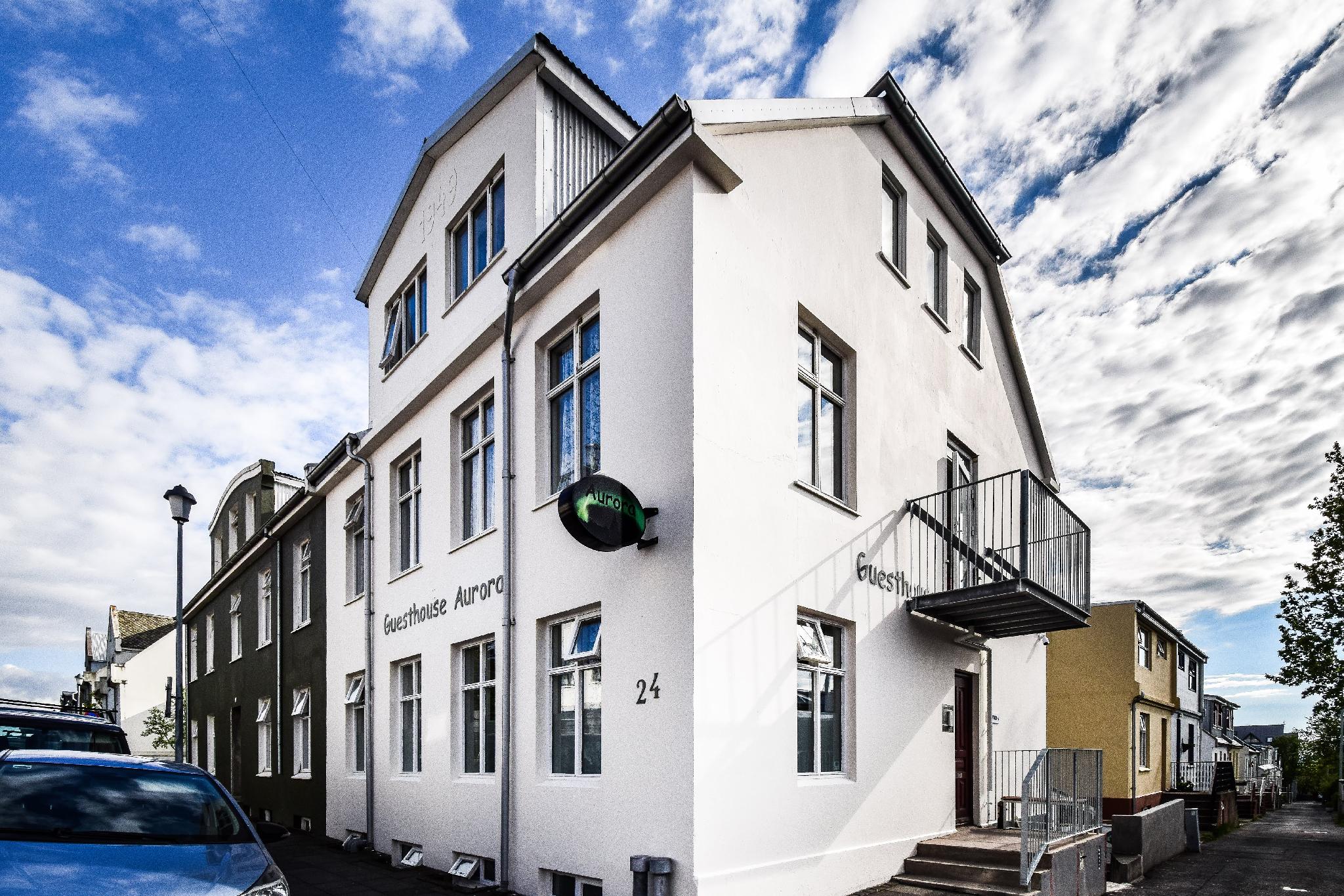 Ngoại cảnh khách sạn