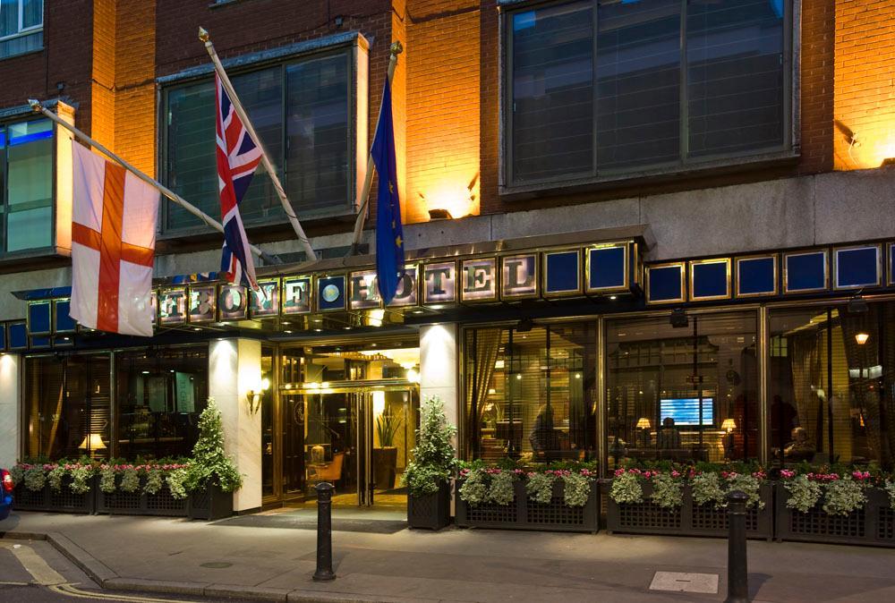 Ngoại cảnh khách sạn