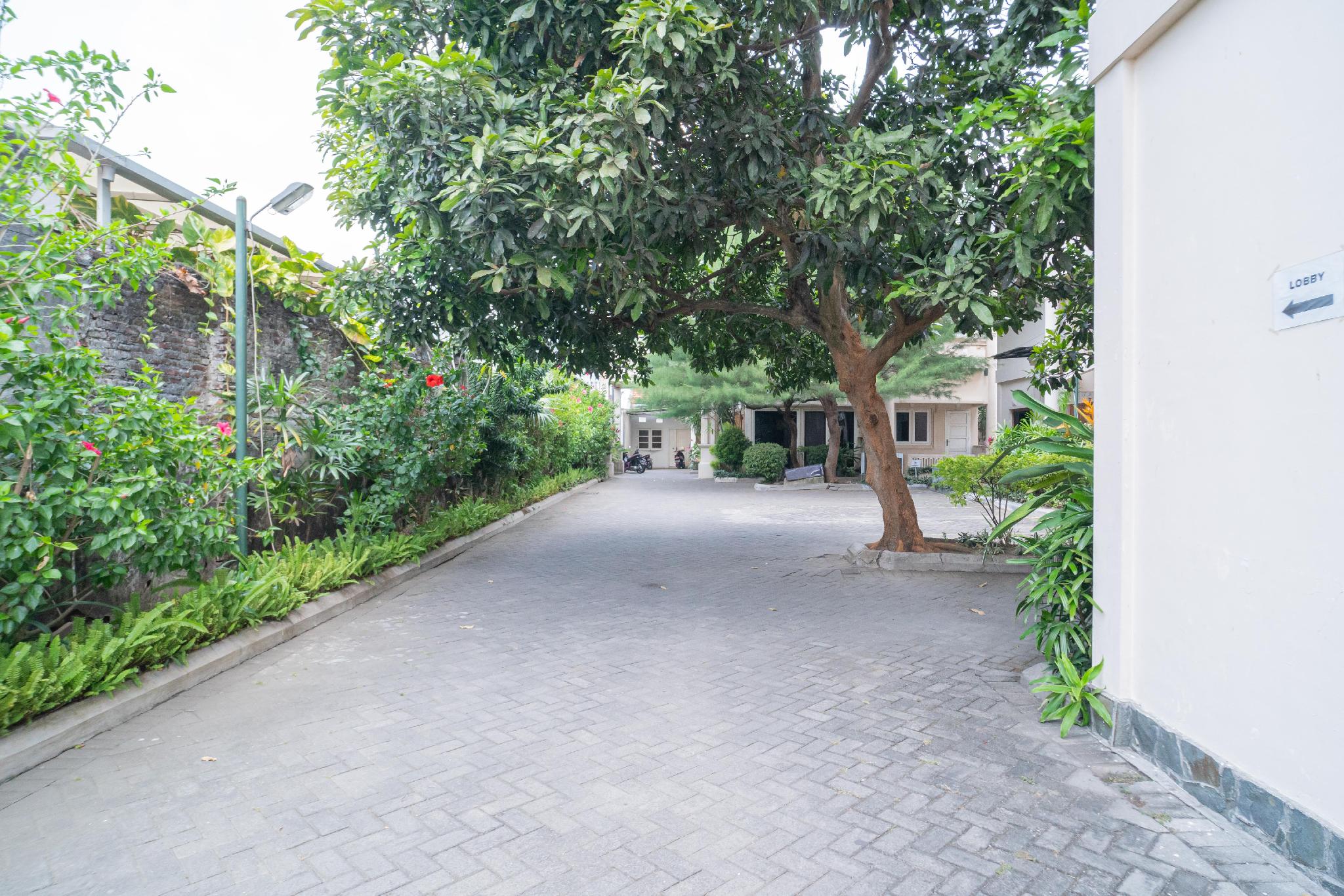 Ngoại cảnh khách sạn