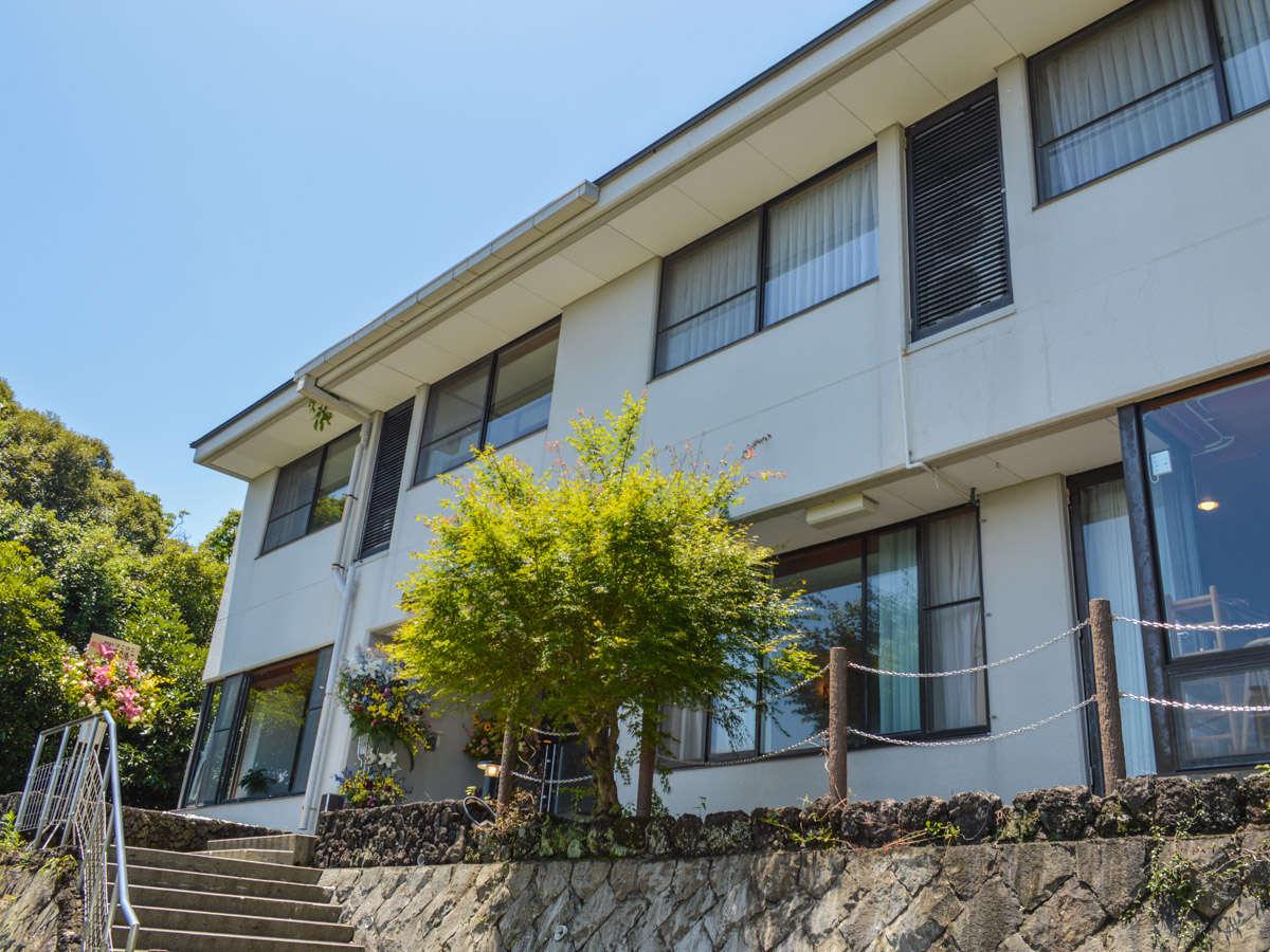 Ngoại cảnh khách sạn