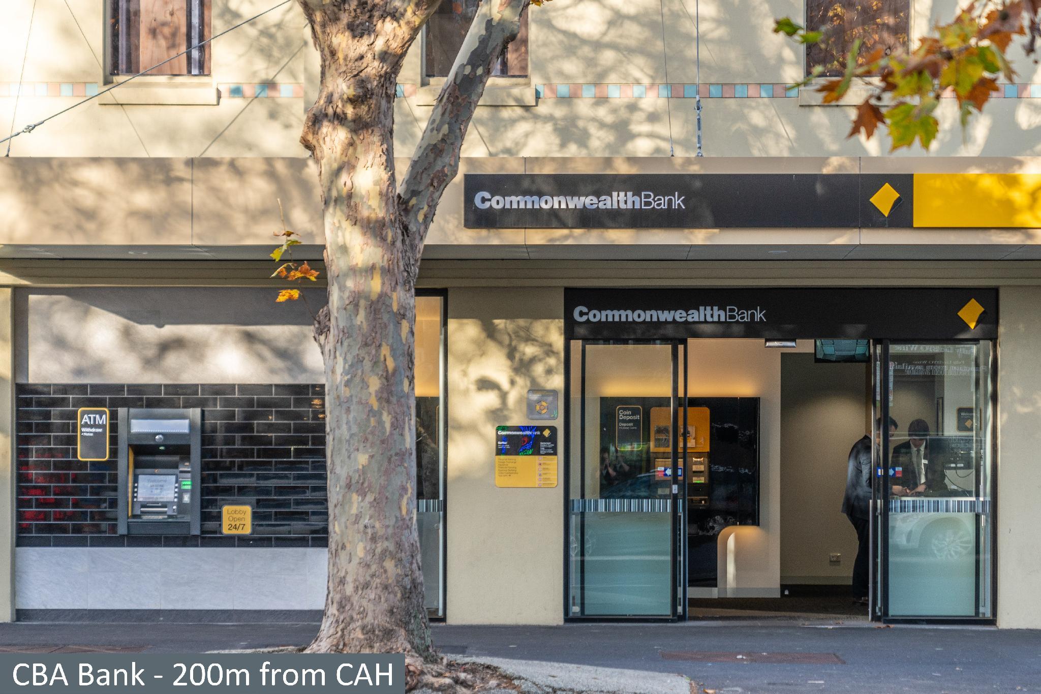 Khu vực xung quanh