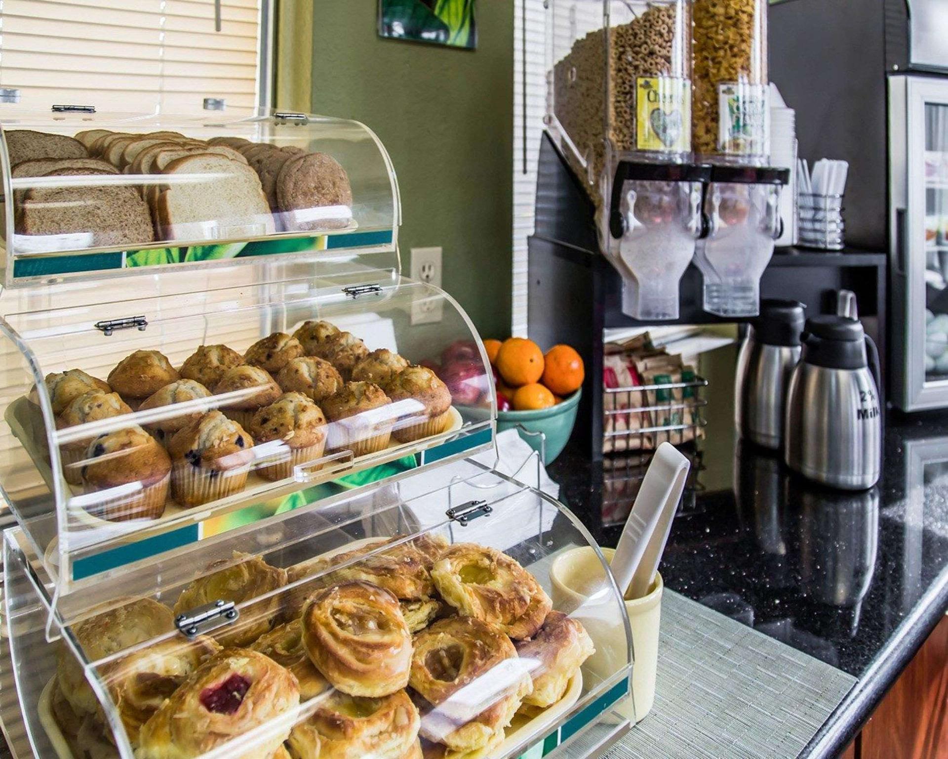 Đồ ăn và thức uống