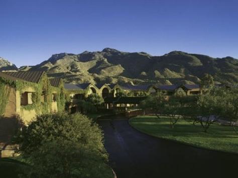 Ngoại cảnh khách sạn