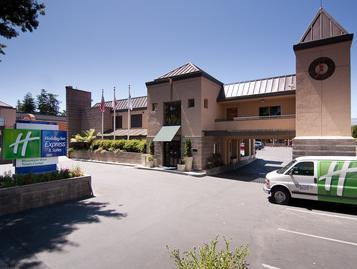 Ngoại cảnh khách sạn