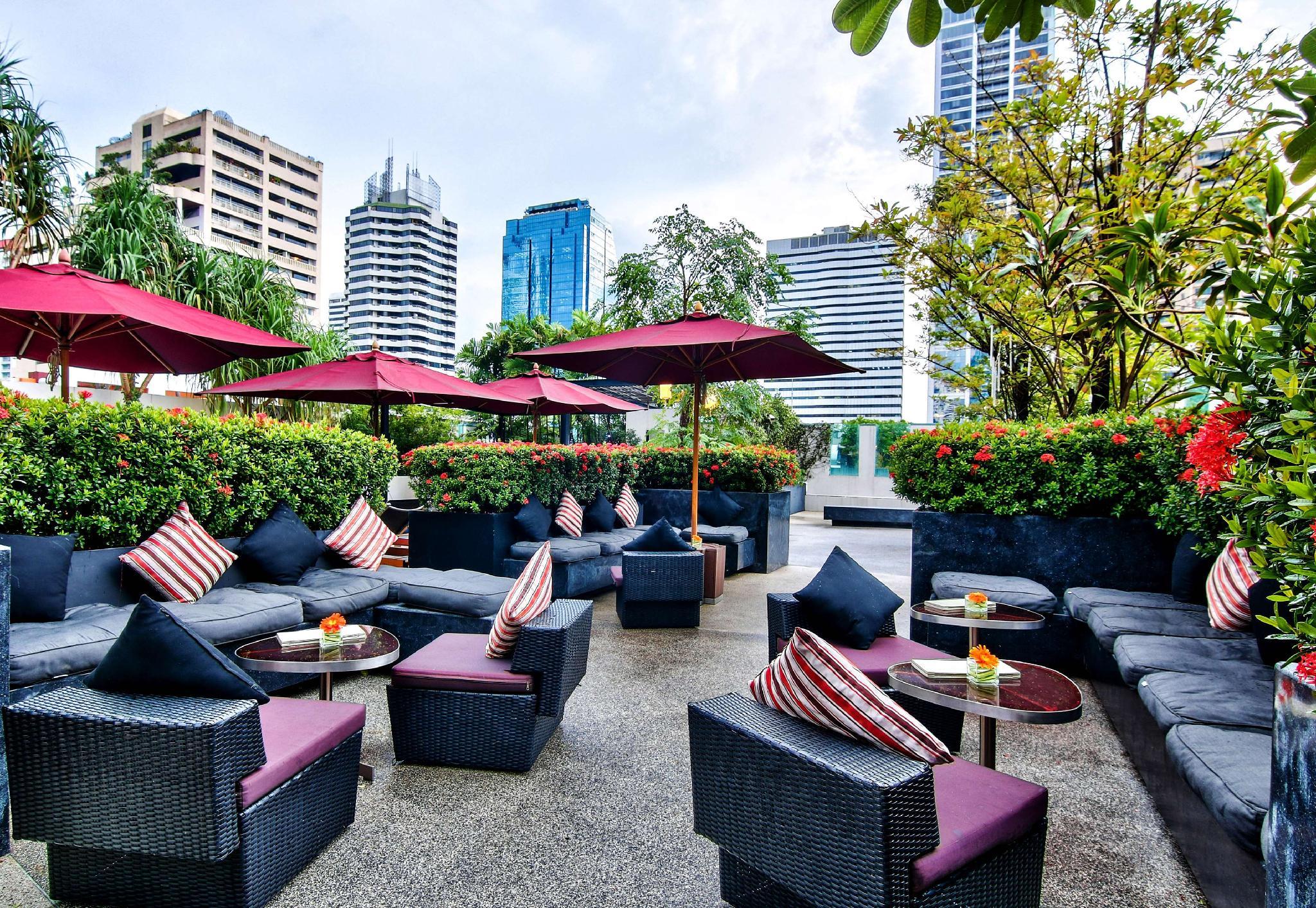 Ngoại cảnh khách sạn