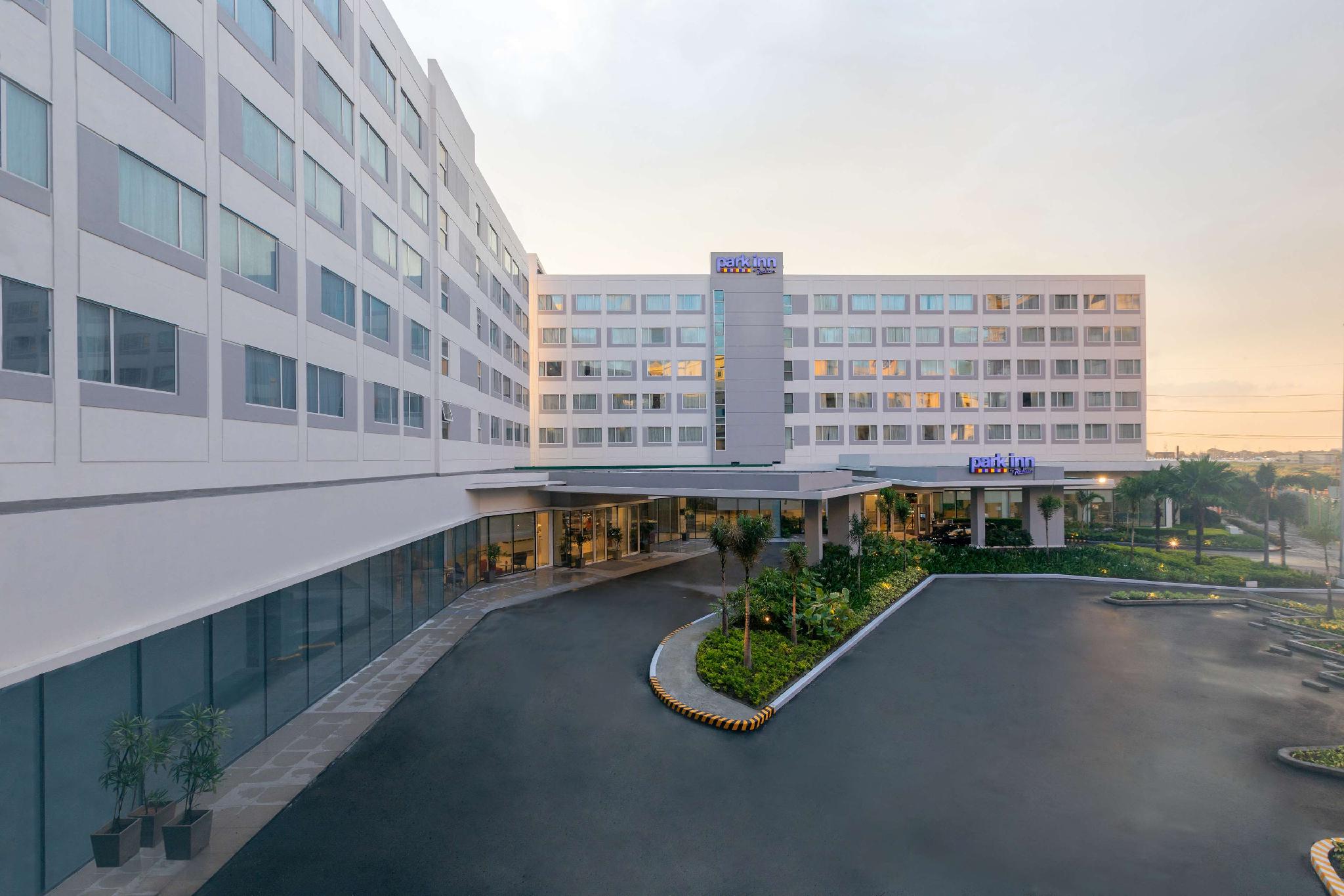 Ngoại cảnh khách sạn