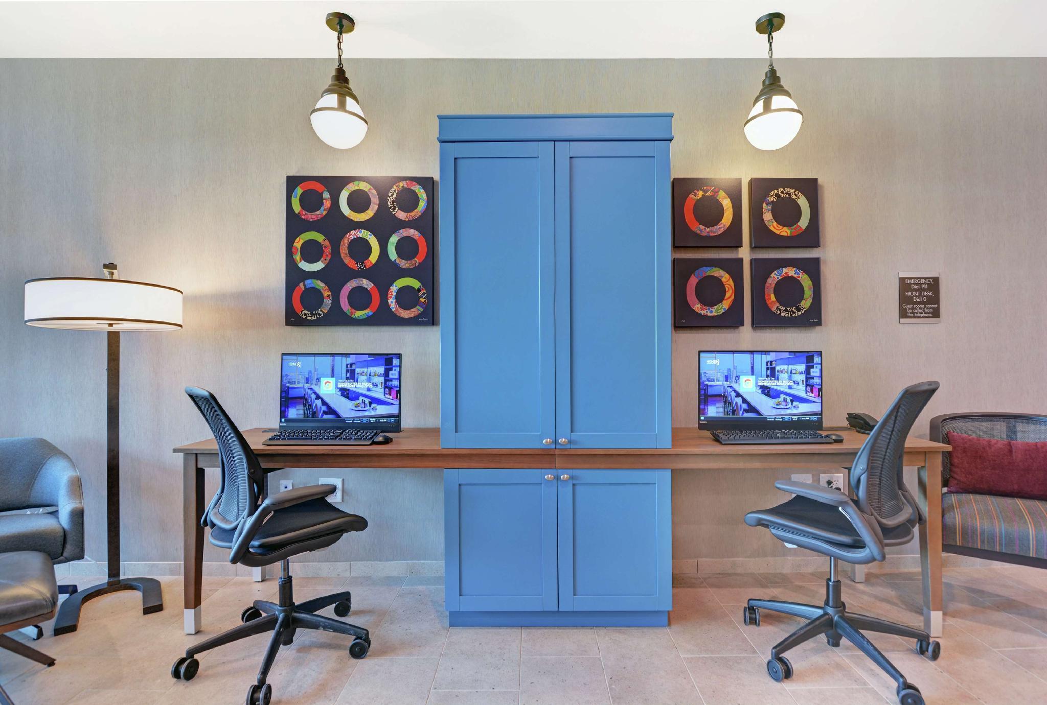 Trung tâm hội nghị