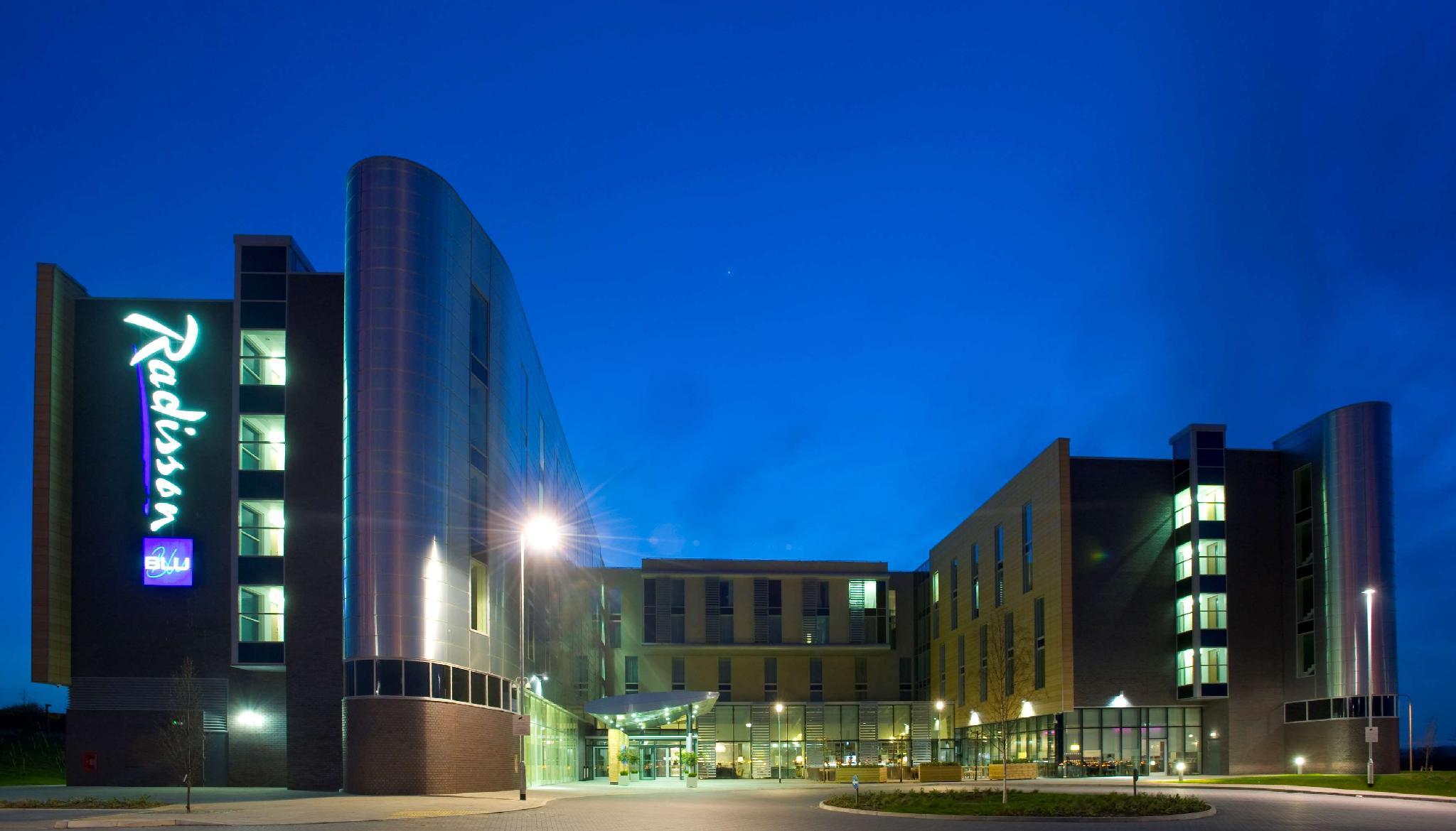 Ngoại cảnh khách sạn