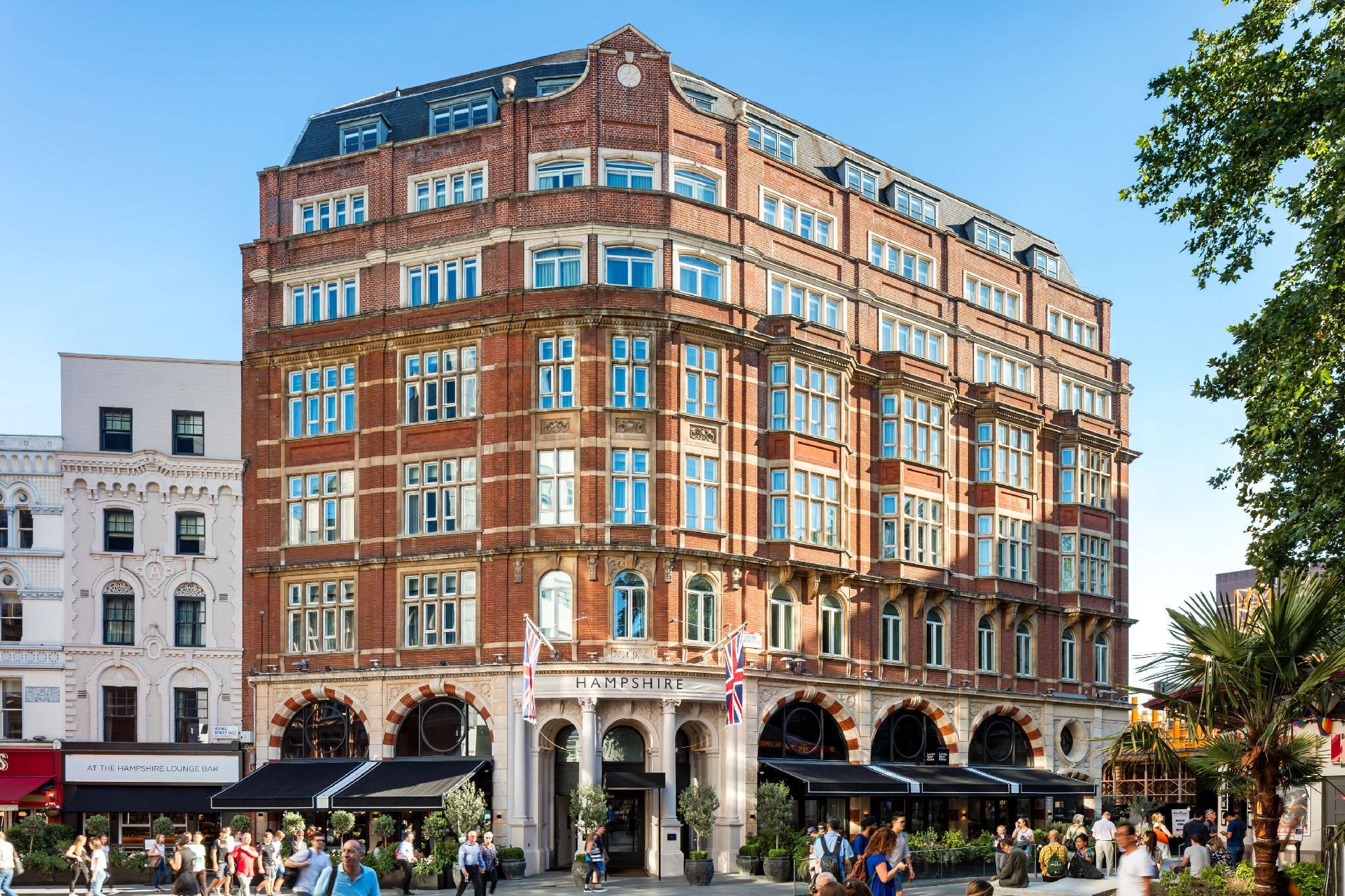 Ngoại cảnh khách sạn