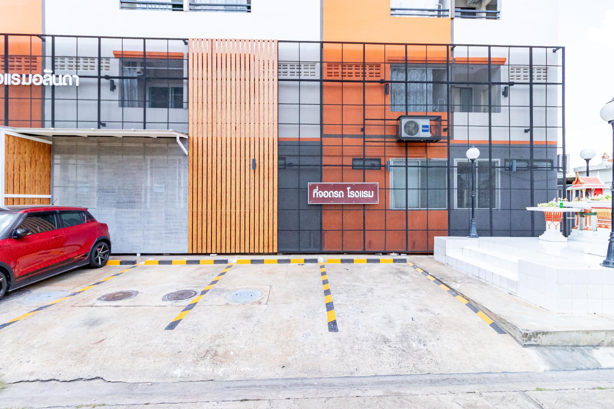 Ngoại cảnh khách sạn