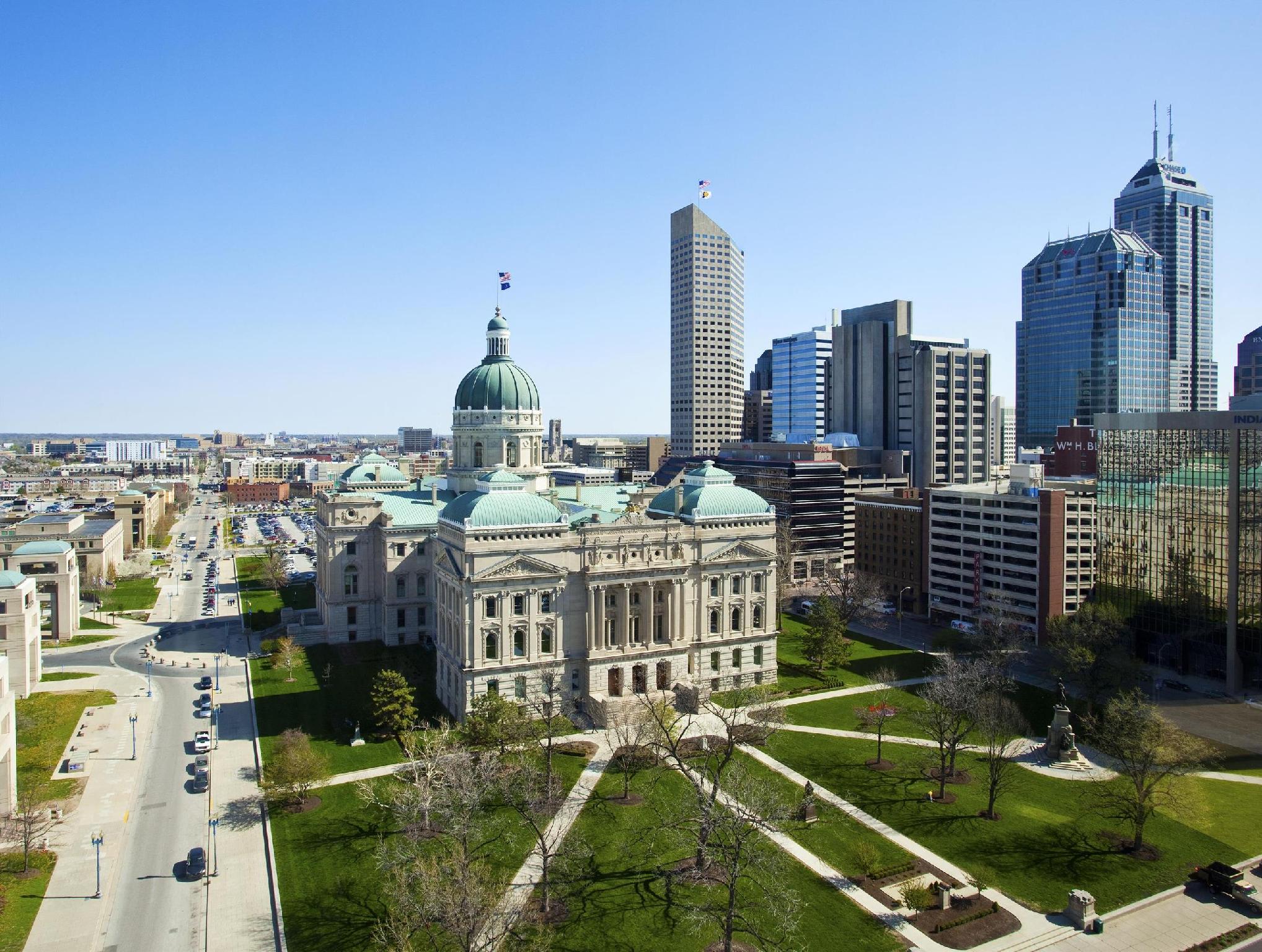 Khu vực xung quanh