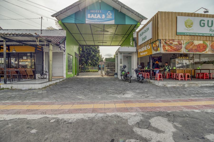 Ngoại cảnh khách sạn