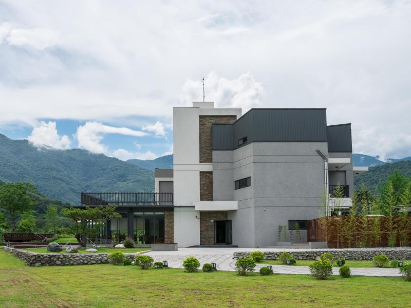 Ngoại cảnh khách sạn