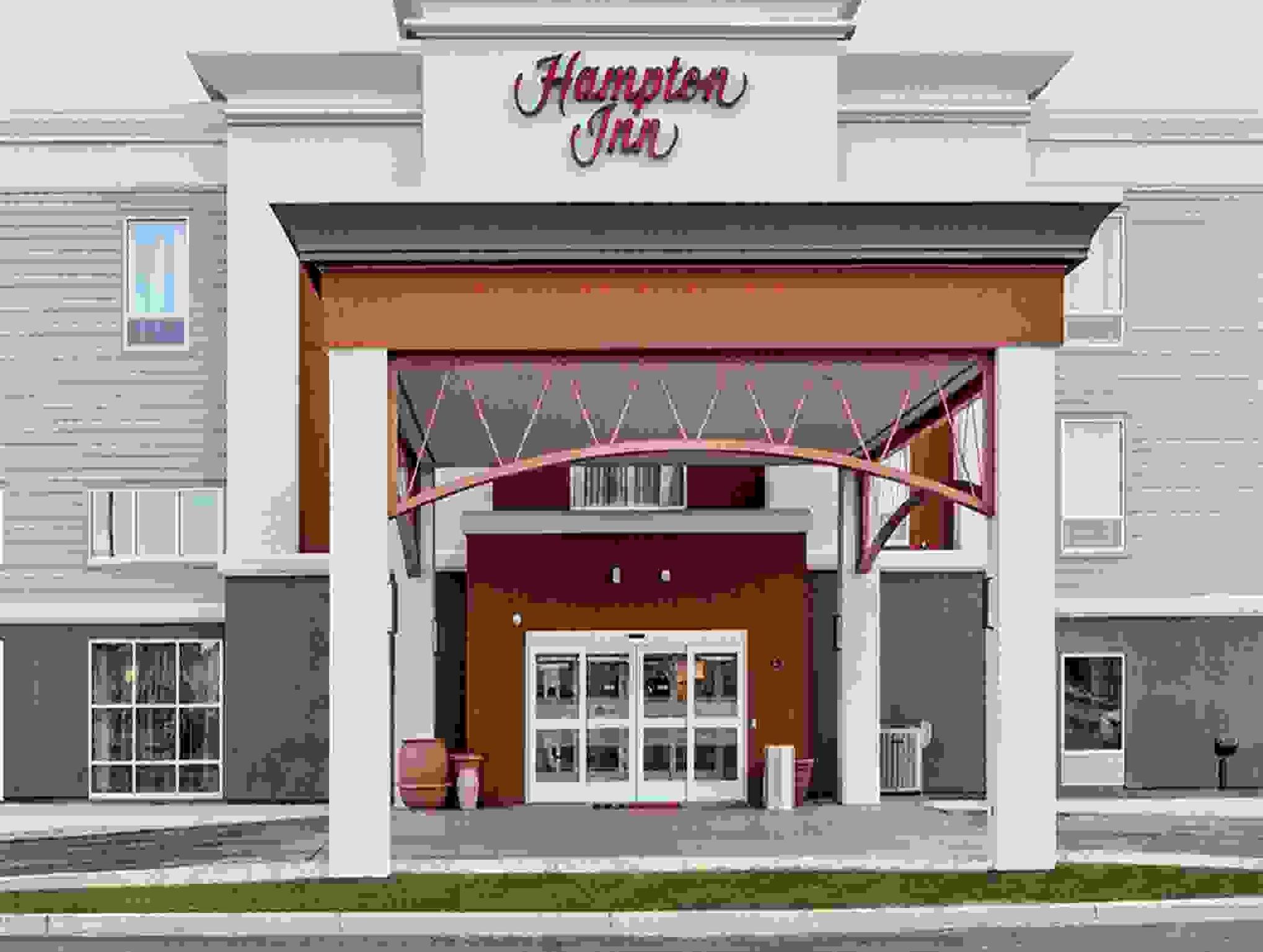 Ngoại cảnh khách sạn