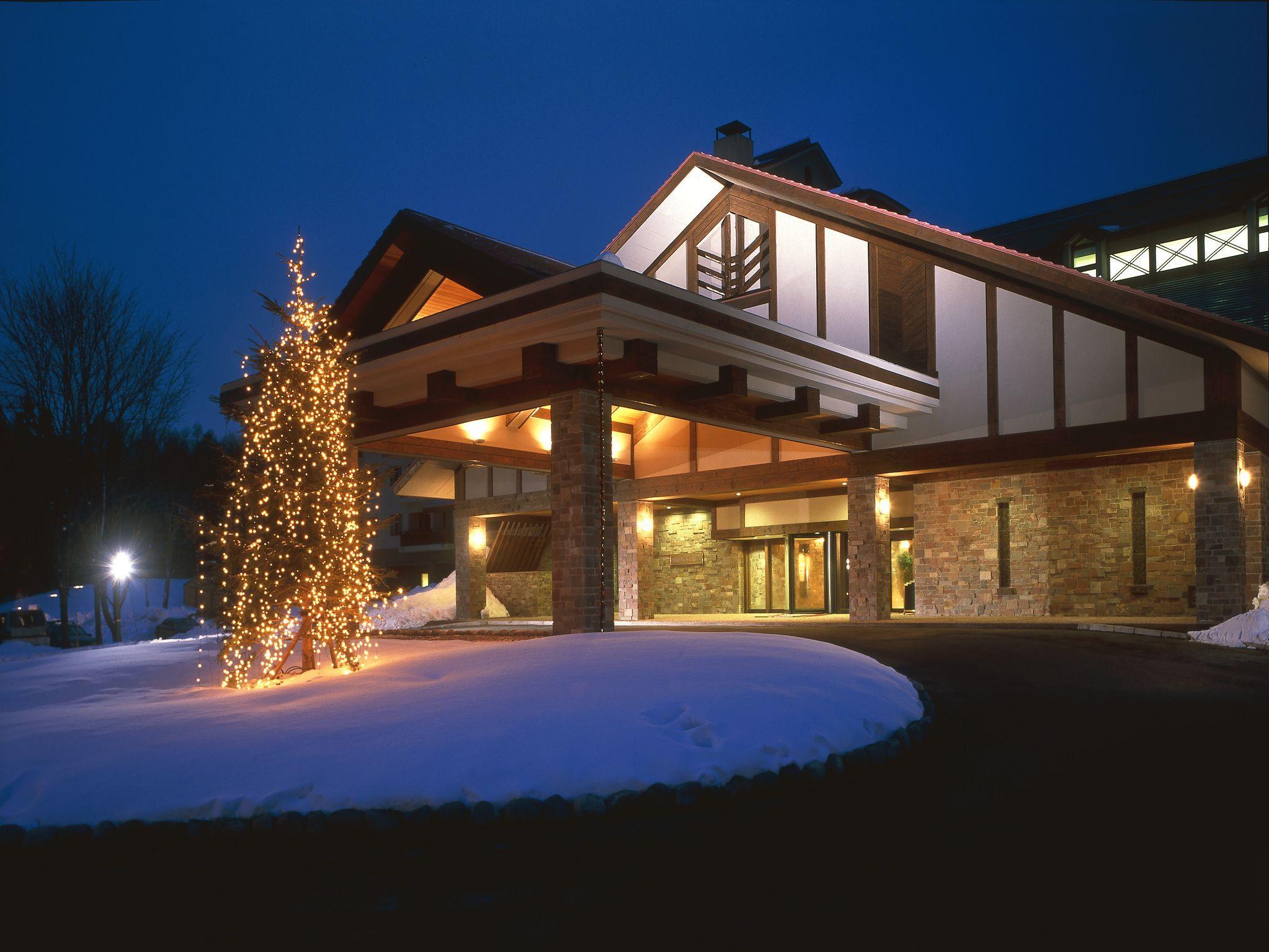 Ngoại cảnh khách sạn