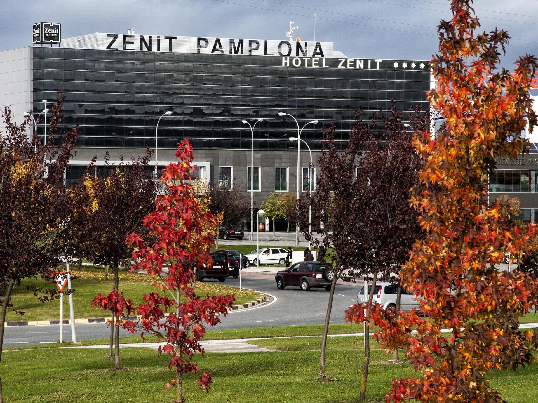 Ngoại cảnh khách sạn