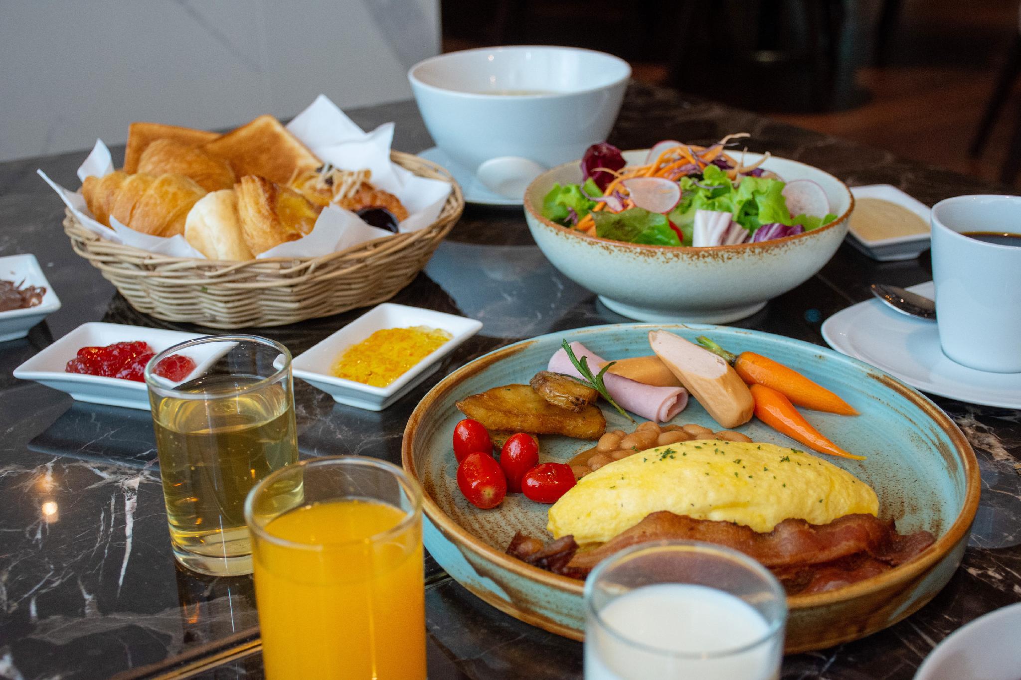 Đồ ăn và thức uống