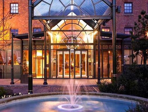 Ngoại cảnh khách sạn