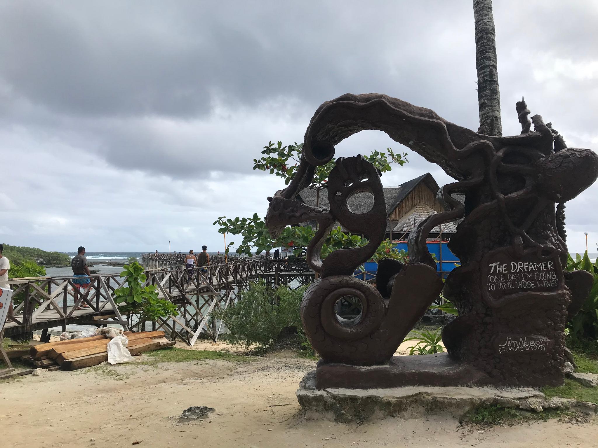 Nơi tham quan gần đây