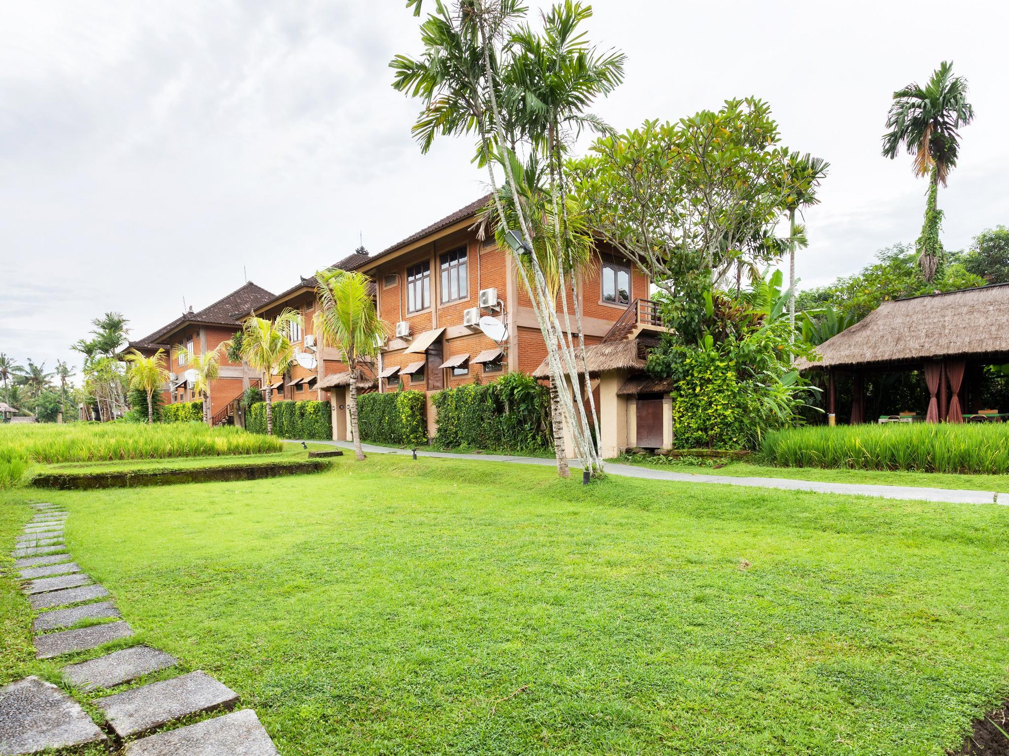 Ngoại cảnh khách sạn