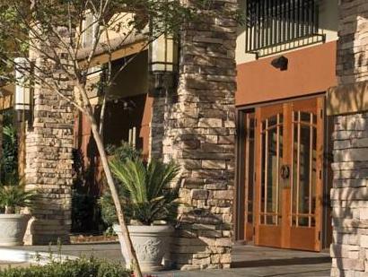 Ngoại cảnh khách sạn