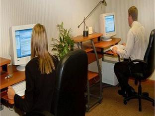 Trung tâm hội nghị