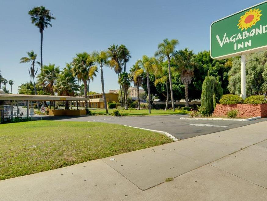 Ngoại cảnh khách sạn