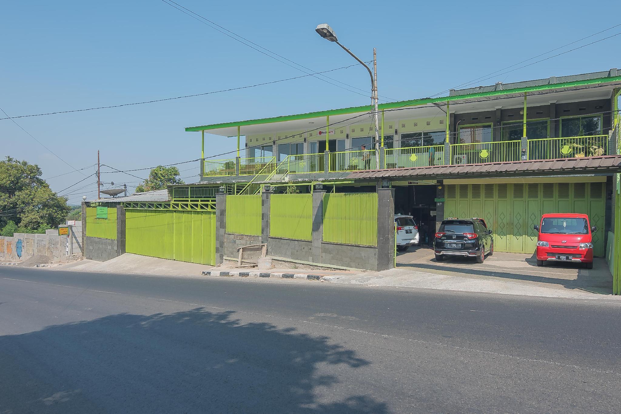 Ngoại cảnh khách sạn