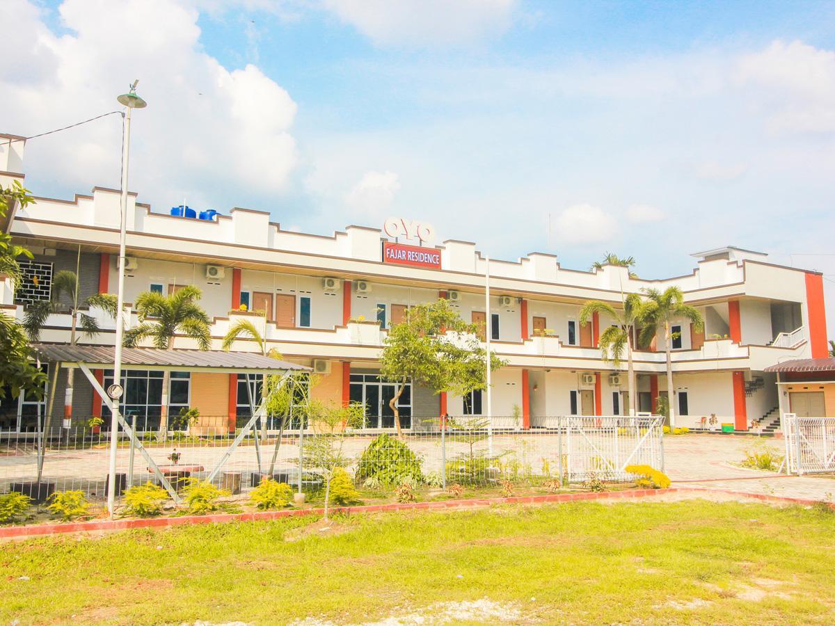 Ngoại cảnh khách sạn