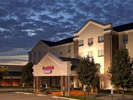 Ngoại cảnh khách sạn