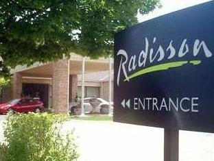 Ngoại cảnh khách sạn