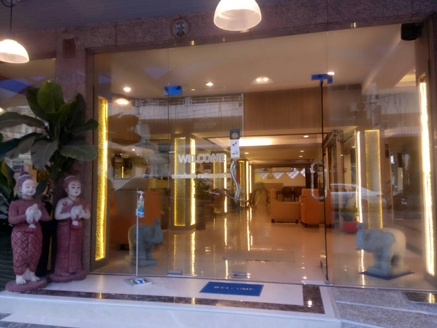 Ngoại cảnh khách sạn