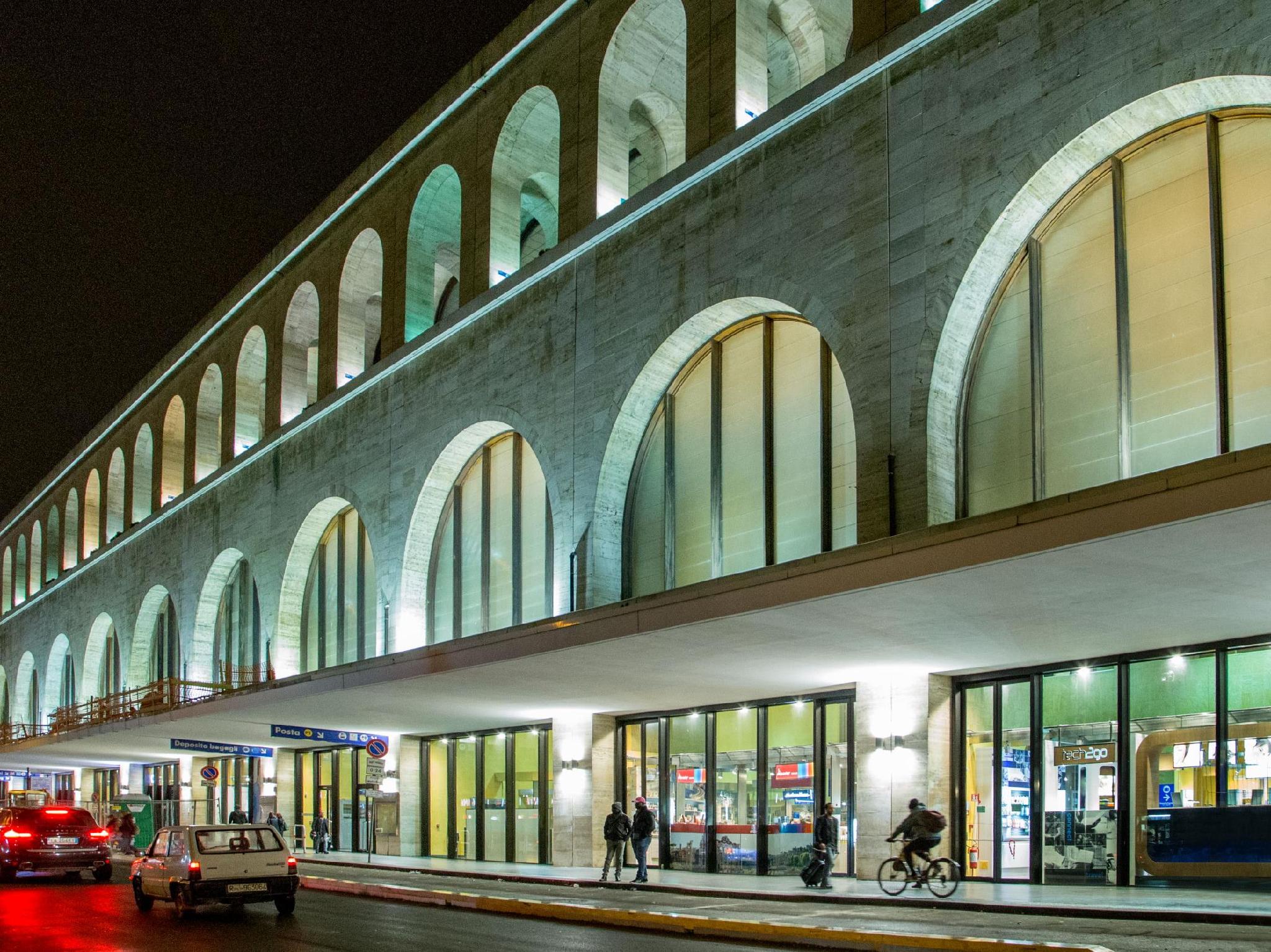 Khu vực xung quanh