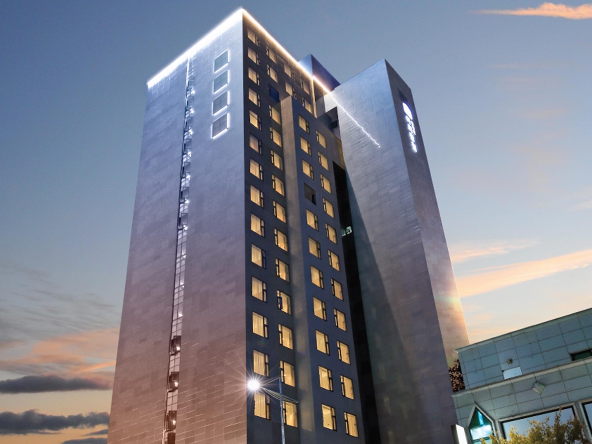 Ngoại cảnh khách sạn