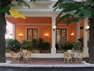 Ngoại cảnh khách sạn