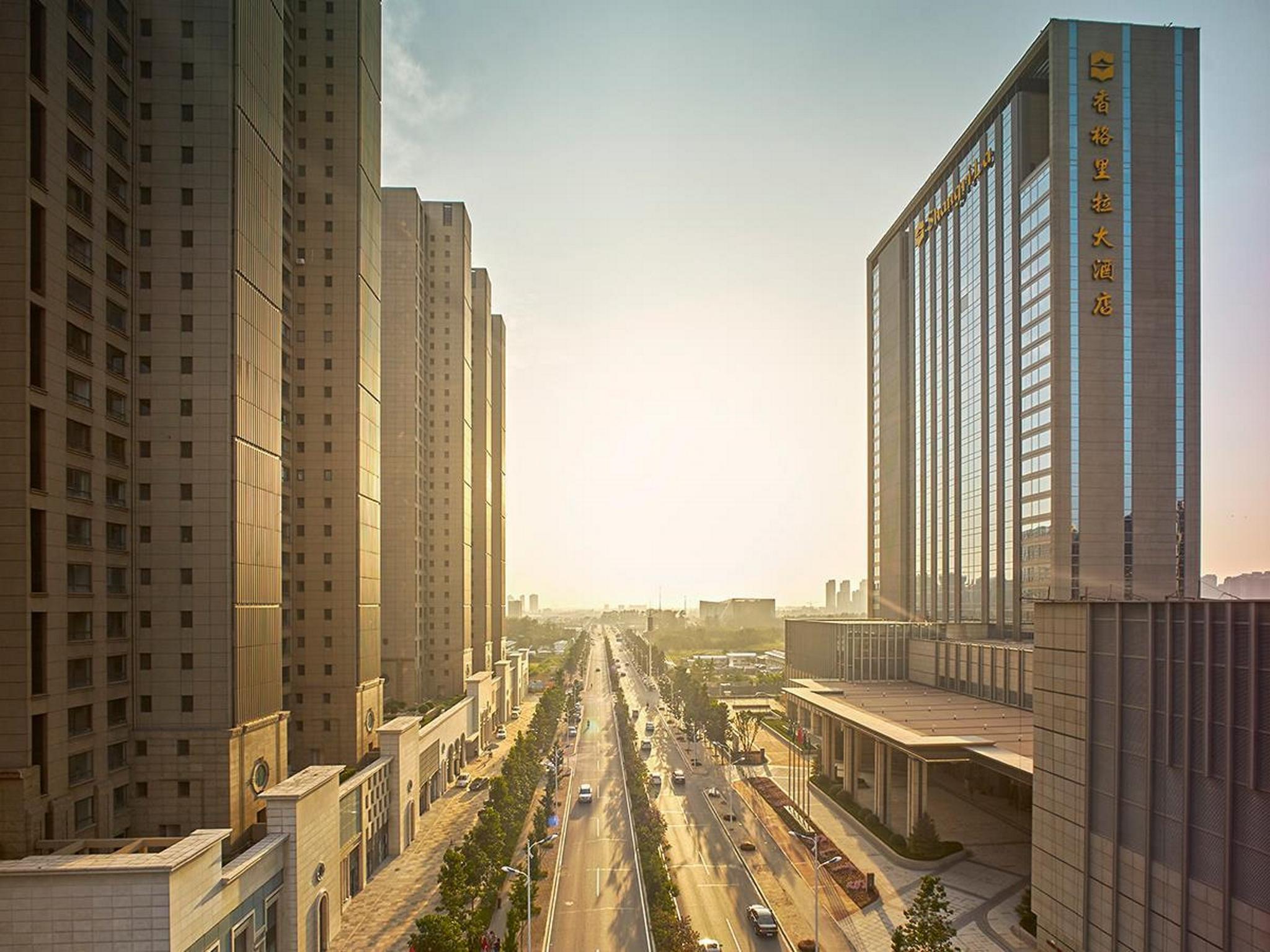 Ngoại cảnh khách sạn