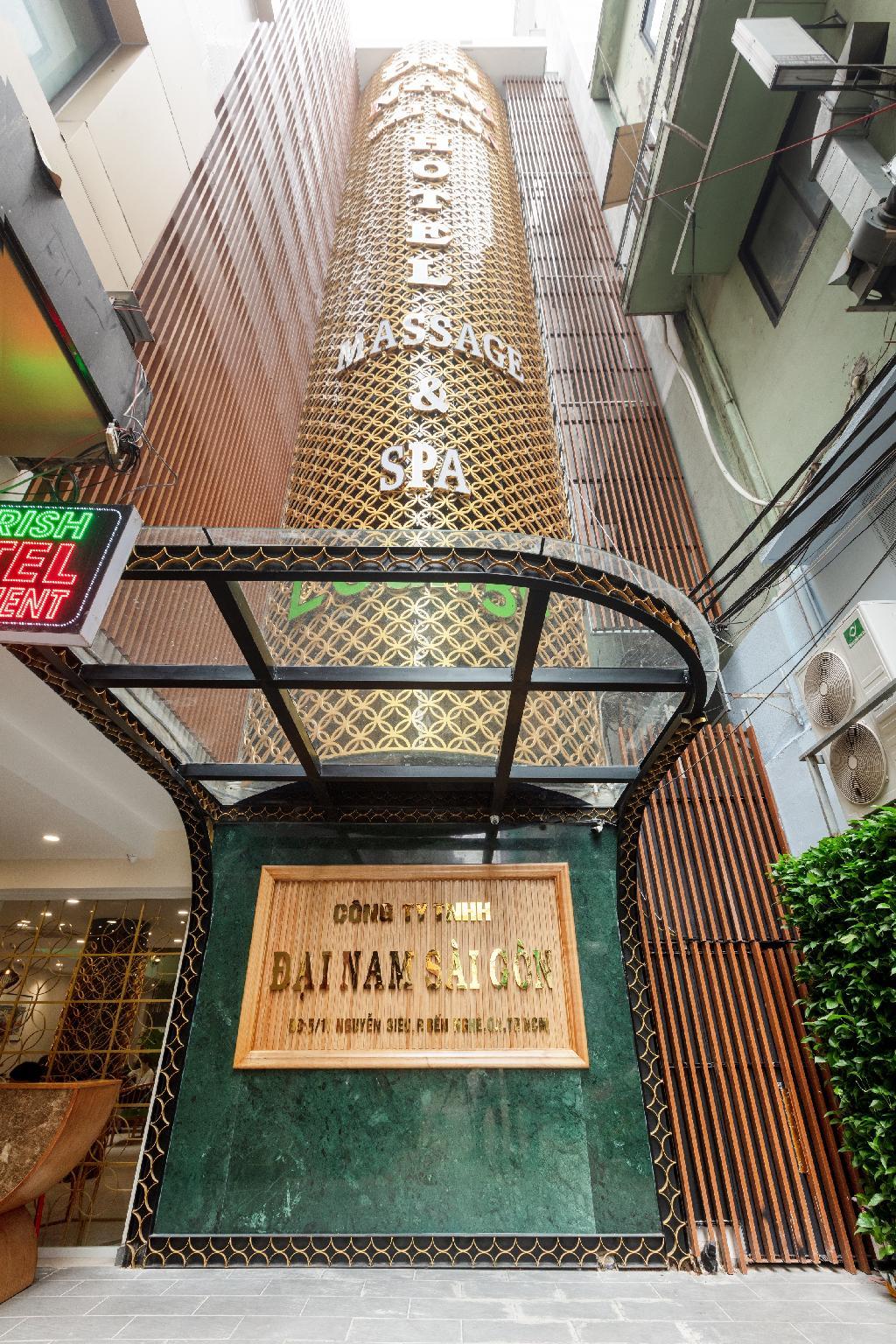 Ngoại cảnh khách sạn