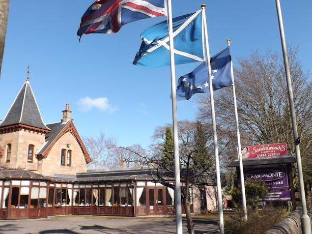 Ngoại cảnh khách sạn